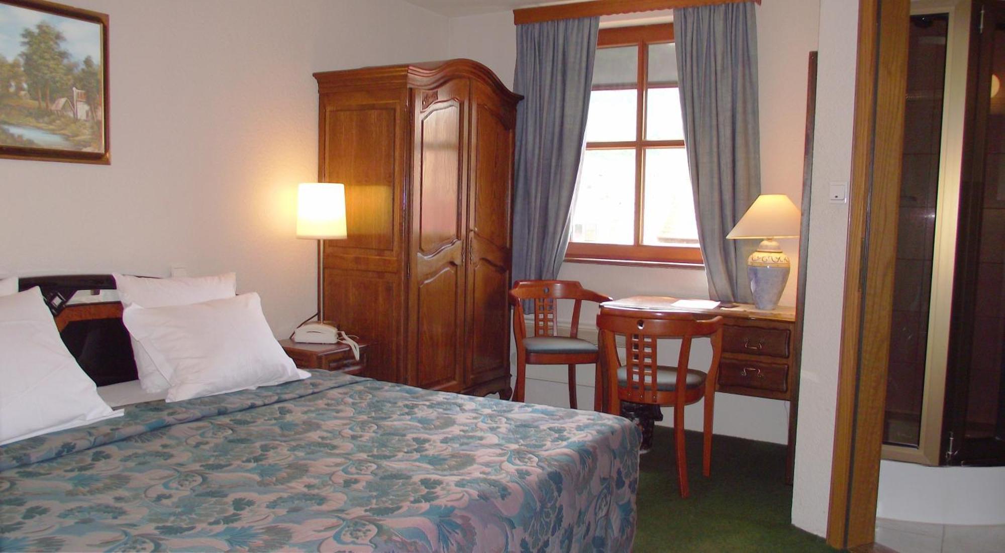 Hotel Restaurant Cristal Wintzenheim Zimmer foto